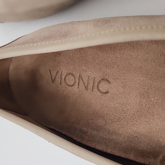 Vionic Minna Ballet Flat Beige Suede with Leather Toe and Heel Size 6 - Picture 6 of 14